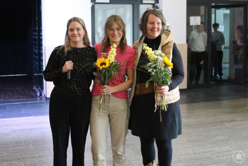 (v.li.) Barbara Schell (Jury, Studienrätin im Förderschuldienst), Lena Kern (HPU / Organisatorin), Julia Lorenz (Sonderschulkonrektorin / Organisatorin)